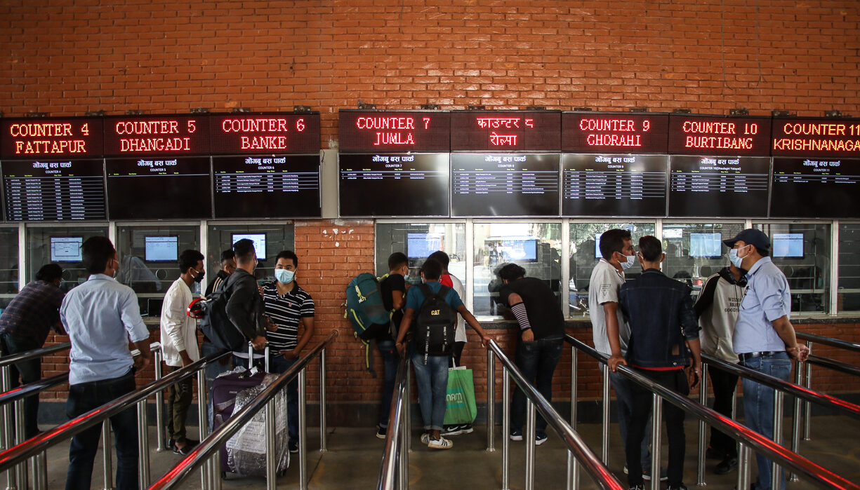 अग्रिम टिकट बुकिङ बन्द गर्ने यातायात व्यवसायीको तयारी